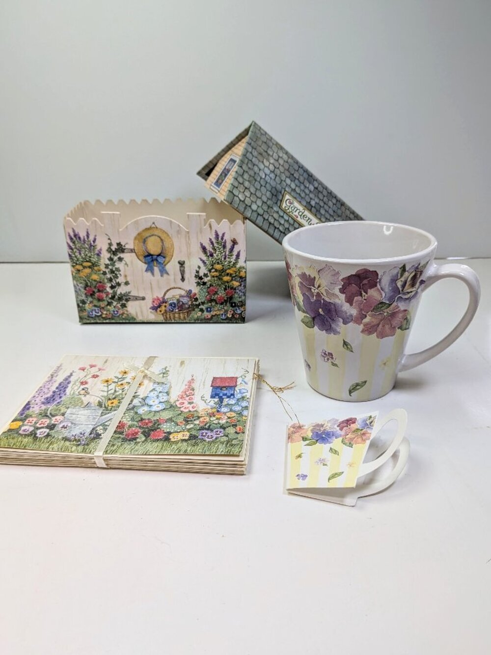 Lady Jayne Vintage 2003 Floral Mug Garden Shoppe Note Cards in Box Set Farmhouse